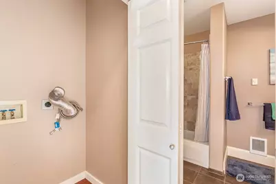 3221 SW Avalon Way #201, Seattle, WA 98126 - Photo 17