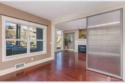 3221 SW Avalon Way #201, Seattle, WA 98126 - Photo 13