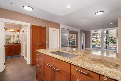 3221 SW Avalon Way #201, Seattle, WA 98126 - Photo 5
