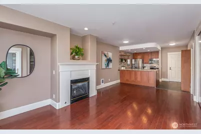 3221 SW Avalon Way #201, Seattle, WA 98126 - Photo 9