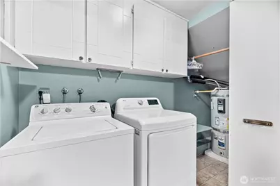 9911 Berkshire Loop SE, Olympia, WA 98513 - Photo 15