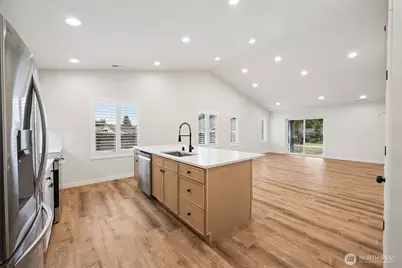 401 Pershing Avenue, Carbonado, WA 98323 - Photo 11