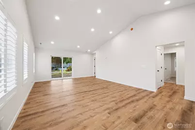 401 Pershing Avenue, Carbonado, WA 98323 - Photo 5