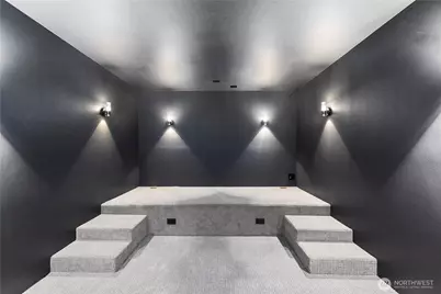 25510 SE 159th Street, Issaquah, WA 98027 - Photo 33