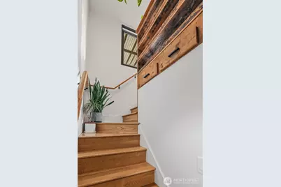 3868 16th Avenue SW, Seattle, WA 98106 - Photo 9