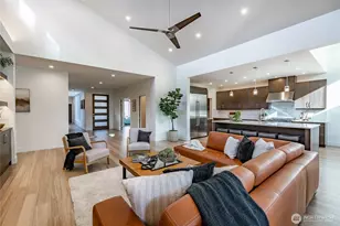 8778 Clubhouse Point Dr, Blaine, WA 98230 - Photo 9