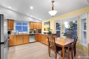 1435 Fruitland Dr, Bellingham, WA 98226 - Photo 13