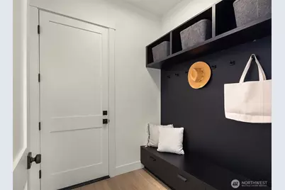 15014 SE 22nd Street, Bellevue, WA 98007 - Photo 17