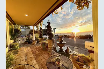 4030 Beach Drive SW, Seattle, WA 98116 - Photo 3