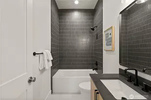 16654 NE 12th St, Bellevue, WA 98008 - Photo 37