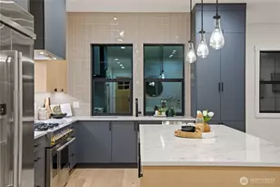 16654 NE 12th St, Bellevue, WA 98008 - Photo 7