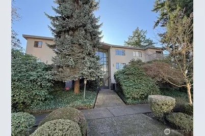 9901 NE 4th Street #3, Bellevue, WA 98004 - Photo 1