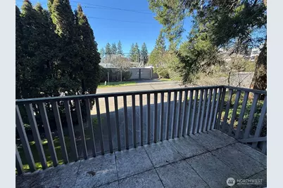 9901 NE 4th Street #3, Bellevue, WA 98004 - Photo 19