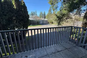 9901 NE 4th St, Bellevue, WA 98004 - Photo 19