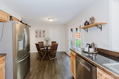 611 NE Conifer Drive, Bremerton, WA 98311 - Photo 7