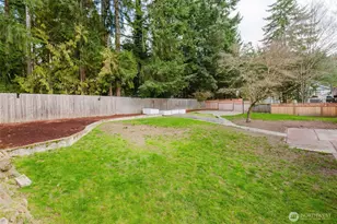 611 NE Conifer Dr, Bremerton, WA 98311 - Photo 33