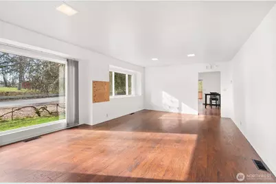 418 SW Canyon Loop, Winlock, WA 98596 - Photo 5