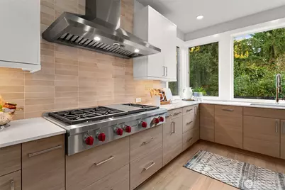 13068 SE 19th Court, Bellevue, WA 98005 - Photo 17