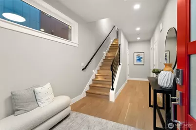 13068 SE 19th Court, Bellevue, WA 98005 - Photo 3