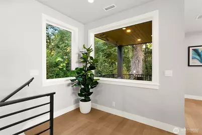 13068 SE 19th Court, Bellevue, WA 98005 - Photo 7