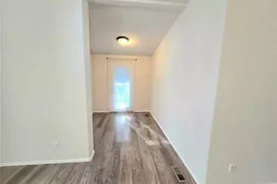 1476 Kitsap Lake Rd NW, Bremerton, WA 98312 - Photo 9