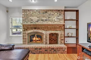 7929 Cyrus Pl, Edmonds, WA 98026 - Photo 11