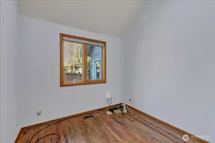 7929 Cyrus Pl, Edmonds, WA 98026 - Photo 17