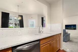 13000 Admiralty Way, Everett, WA 98204 - Photo 9