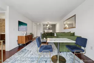 520 2nd Ave W, Seattle, WA 98119 - Photo 3