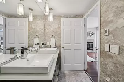 520 2nd Avenue W #409, Seattle, WA 98119 - Photo 17