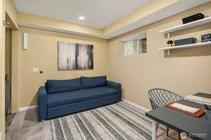 114 W Florentia St, Seattle, WA 98119 - Photo 15