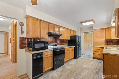 32 Furney Street, Wenatchee, WA 98801 - Photo 9