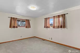 32 Furney St, Wenatchee, WA 98801 - Photo 13