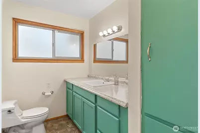 32 Furney Street, Wenatchee, WA 98801 - Photo 15