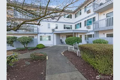 2005 Tibbetts Drive #313, Longview, WA 98632 - Photo 3