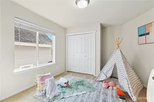 2870 NE Logan St, Issaquah, WA 98029 - Photo 25