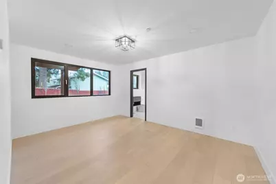 7907 240th Street SW, Edmonds, WA 98026 - Photo 29