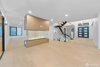 7907 240th Street SW, Edmonds, WA 98026 - Photo 9