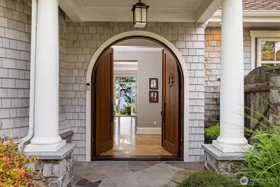 5608 Tara Drive, Freeland, WA 98249 - Photo 5