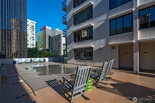 2100 3rd Ave, Seattle, WA 98121 - Photo 27
