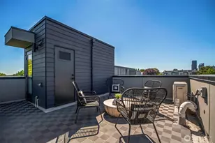 115 22nd Ave, Seattle, WA 98122 - Photo 31