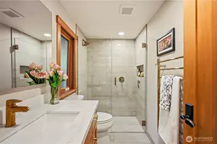 19202 12th Ave NE, Shoreline, WA 98155 - Photo 17