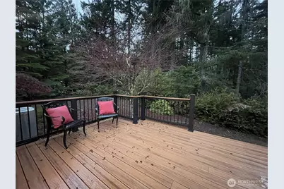 121 E Country Club Drive E, Union, WA 98592 - Photo 9