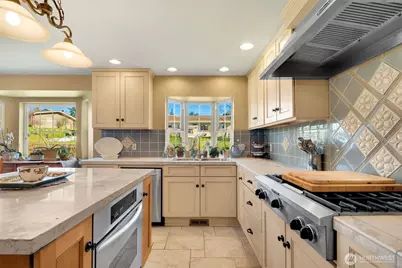 12314 34th Street Court E, Edgewood, WA 98372 - Photo 3