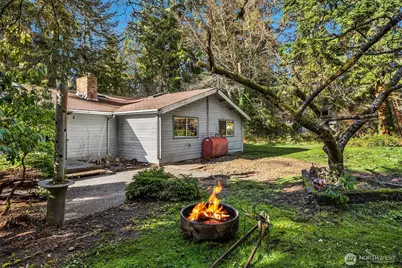 10862 Falk Road NE, Bainbridge Island, WA 98110 - Photo 7