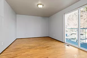 10523 NE 197th St, Bothell, WA 98011 - Photo 29