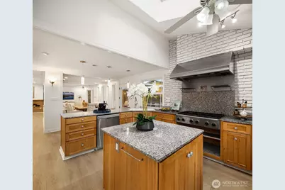 17226 SE 40th Place, Bellevue, WA 98008 - Photo 13