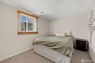 347 NW 52nd St, Seattle, WA 98107 - Photo 17