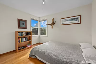 347 NW 52nd Street, Seattle, WA 98107 - Photo 13
