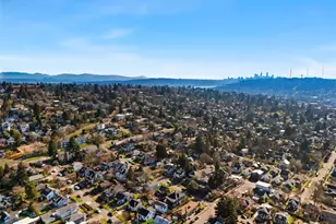 347 NW 52nd St, Seattle, WA 98107 - Photo 31